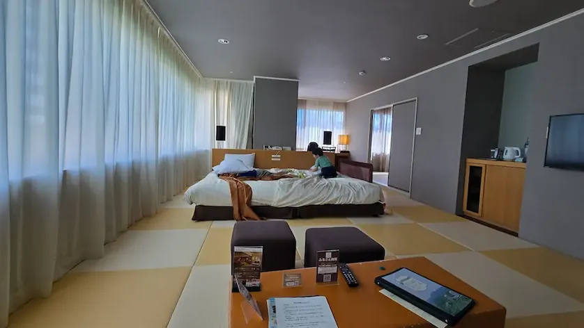 ホテルエピナールの部屋写真