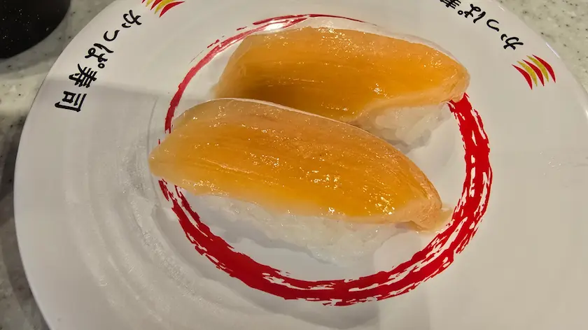 7616コロワイドの株主優待でかっぱ寿司でランチ(私が大好きな「サーモン」)