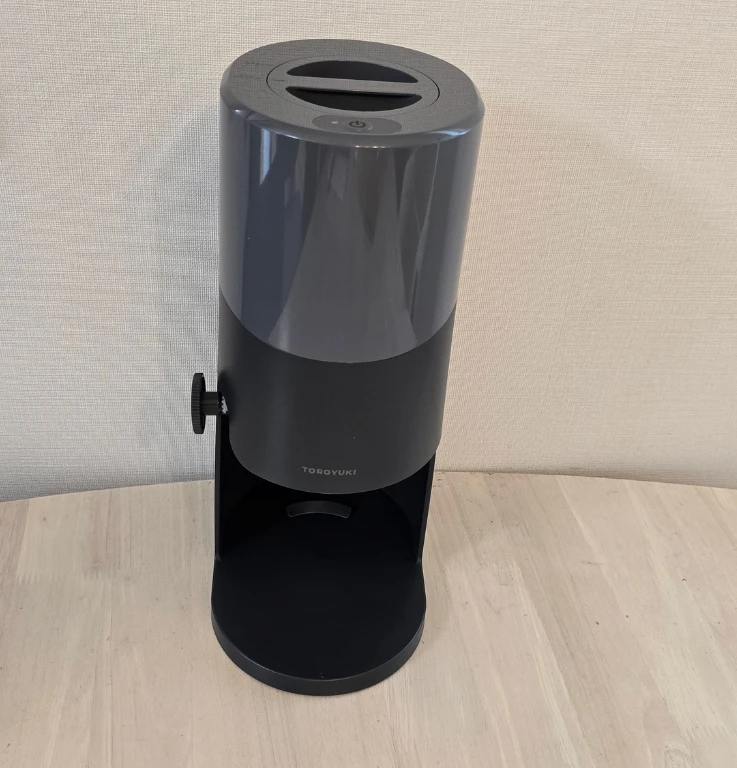 株主優待で購入した【ドウシシャ】電動ふわふわとろ雪かき氷器ブラック (DTS-B5BK)