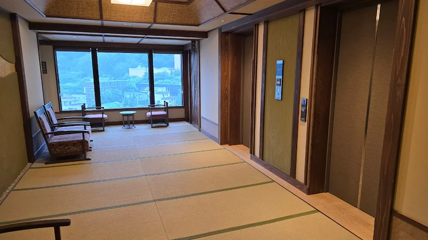 7Fエレベーターホール